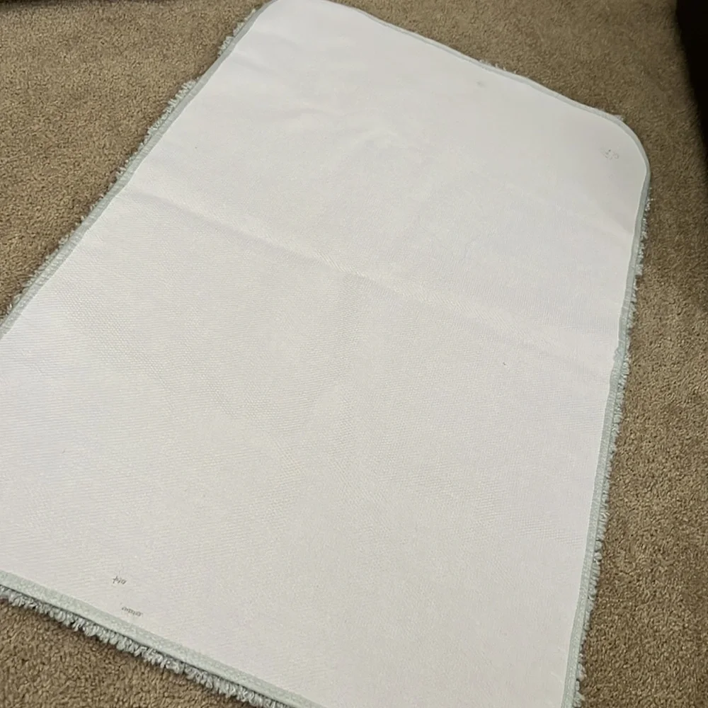 large gray bath mat
